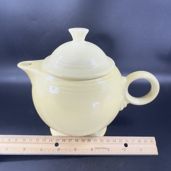 Fiesta Light Yellow Teapot Carafe Homer Laughlin USA Ceramic With Lid Marked VTG - Picture 5 of 14
